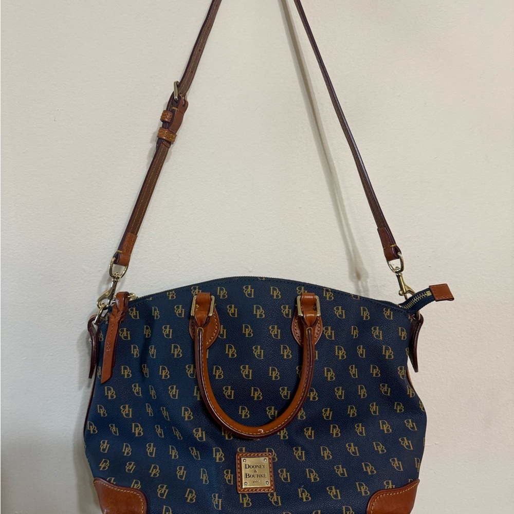 Dooney &‎ Bourke Gretta Women's Satchel/Top Handle Bag, Large - Picture 10 of 10